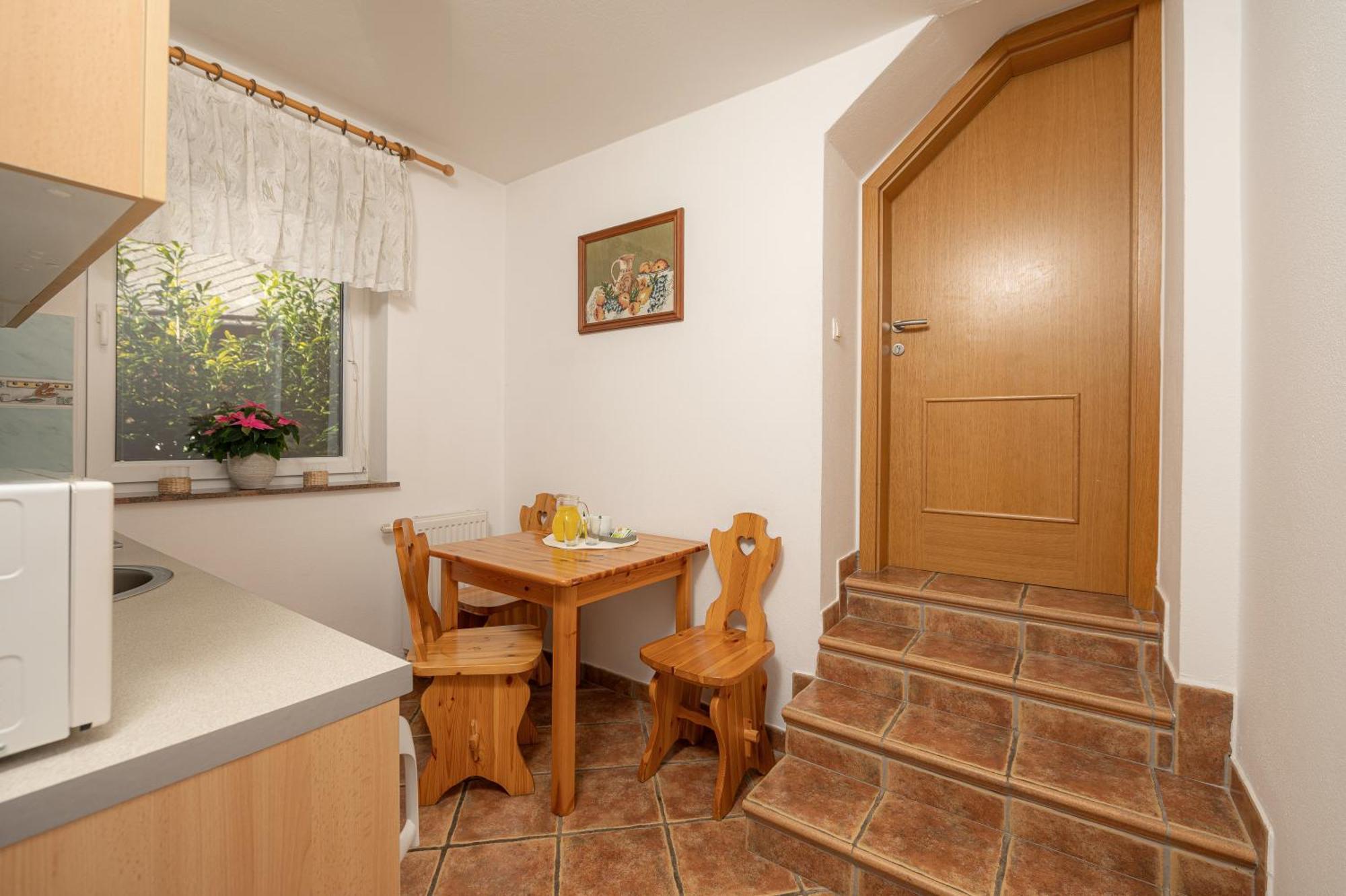 Rooms & Apartments Pr Matjon Bled Bagian luar foto