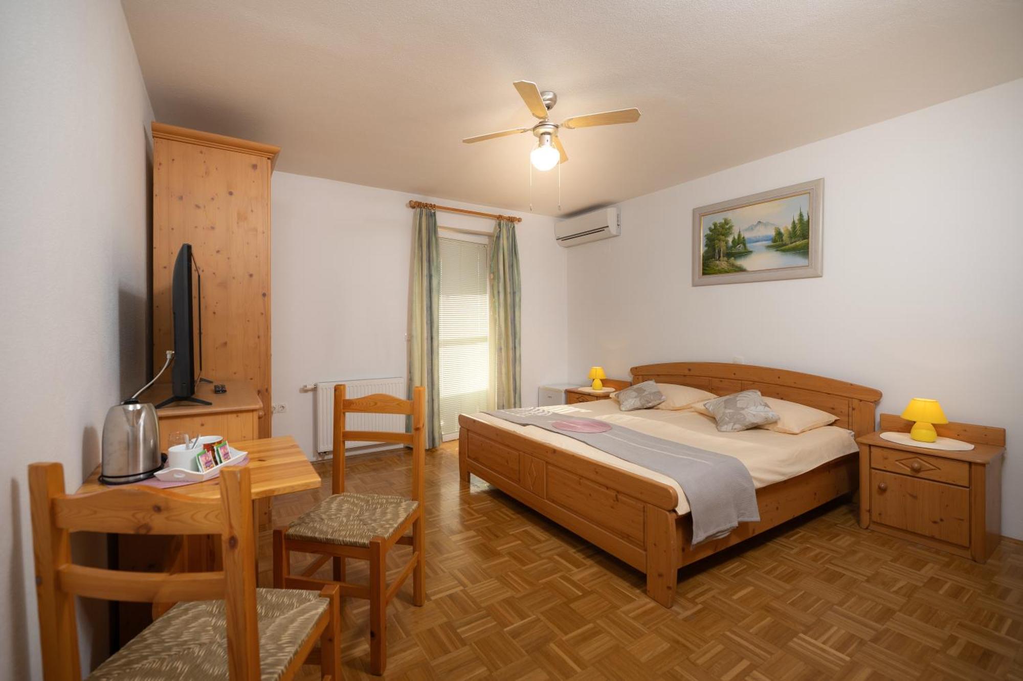 Rooms & Apartments Pr Matjon Bled Bagian luar foto